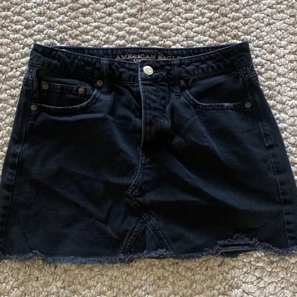 🚨PRICE DROP🚨Black American Eagle Skirt